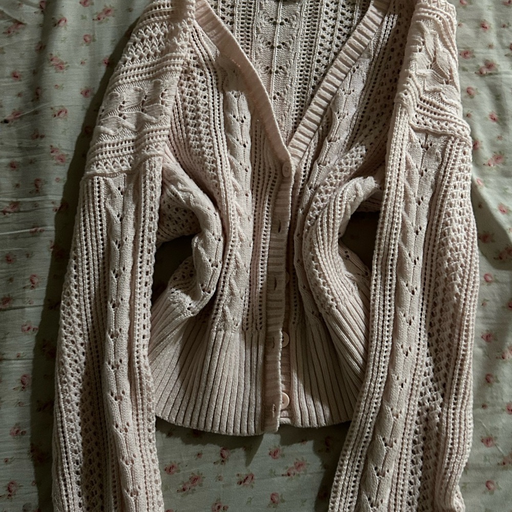 Elegant Pink Knit Sweater